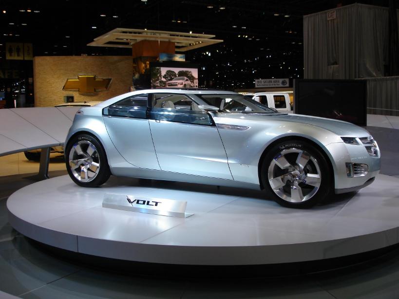 Chevy Volt plug-in electric concept car in 2007 (left) and how the 