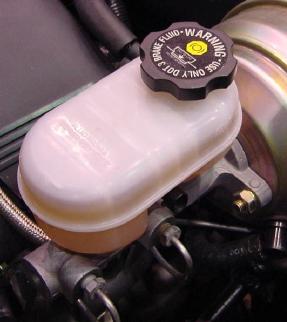 master brake cylinder reservoir