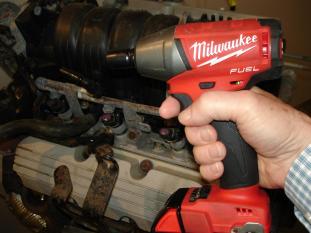 cordless half inch impact wrench